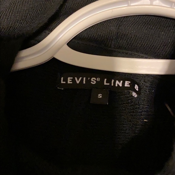 Levi’s - Picture 3 of 3